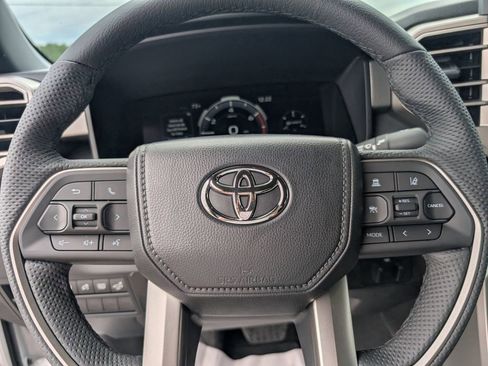 New 2026 Toyota Tundra Limited AWD/4WD image 21