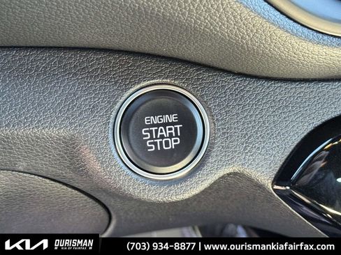 Used 2023 Kia Forte GT-Line image 12