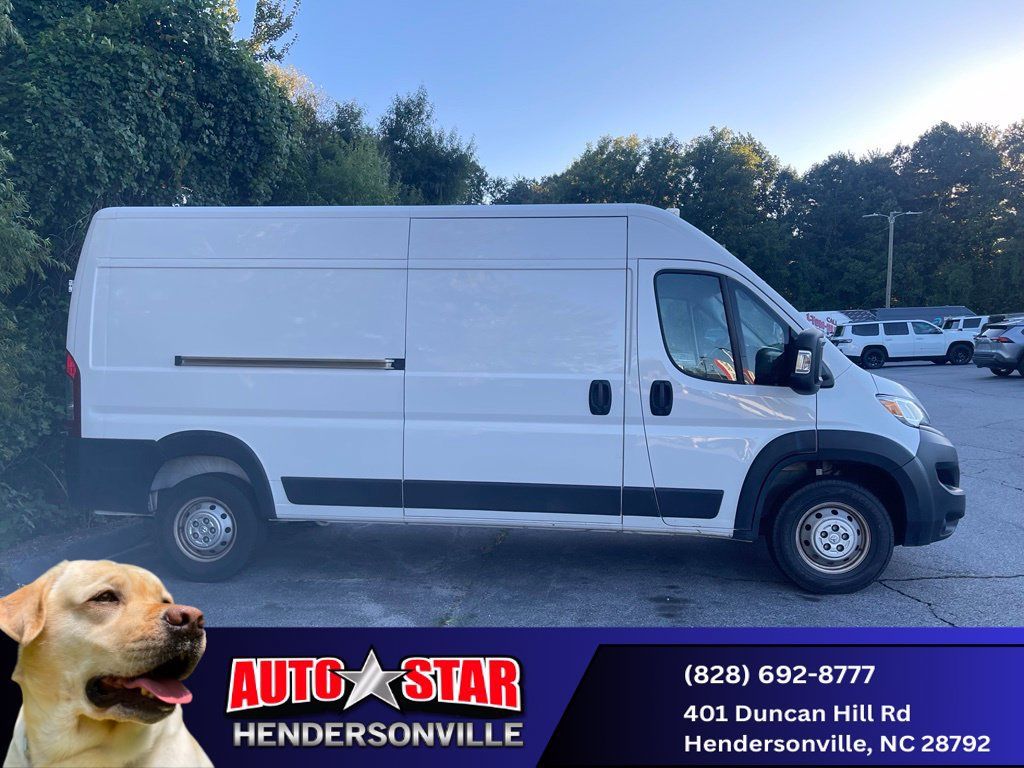 Used 2023 RAM ProMaster 2500 FWD image 2
