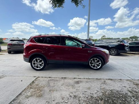 Used 2013 Ford Escape Titanium w/ Parking Technology Pkg FWD image 4