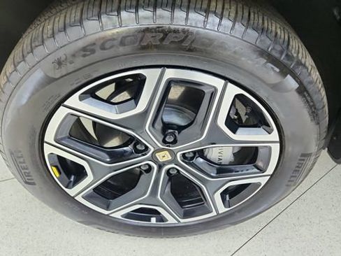 Used 2025 Rivian R1S Adventure image 61