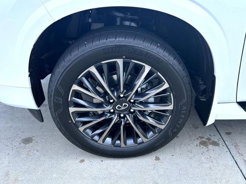 New 2026 INFINITI QX80 Autograph w/ Autograph Exterior Package AWD/4WD image 24