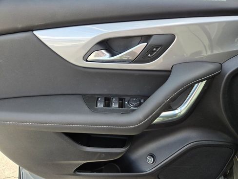 New 2026 Chevrolet Blazer LT image 9