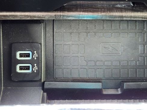 Used 2019 Ford Expedition Limited w/ Equipment Group 302A image 22