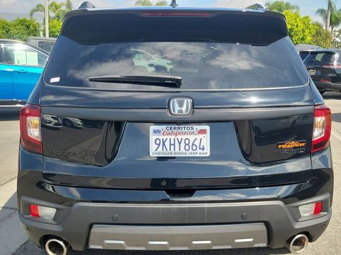 Used 2023 Honda Passport TrailSport image 32