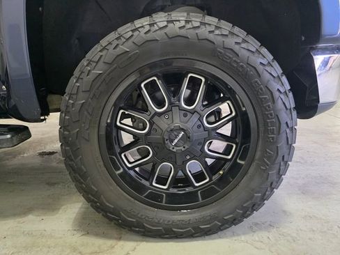 Used 2019 GMC Sierra 1500 SLT w/ SLT Premium Package image 32