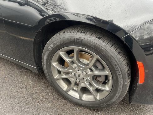 Used 2017 Dodge Charger SXT w/ AWD Plus Group image 14