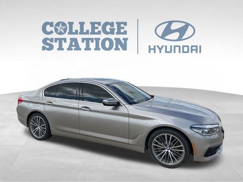 Used 2018 BMW 530i image 5