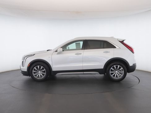 Used 2019 Cadillac XT4 Premium Luxury AWD/4WD image 22