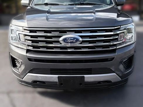 Used 2019 Ford Expedition Max XLT AWD/4WD image 8