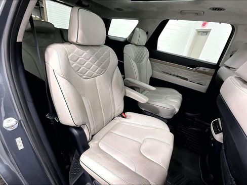 Used 2021 Hyundai Palisade Calligraphy image 36