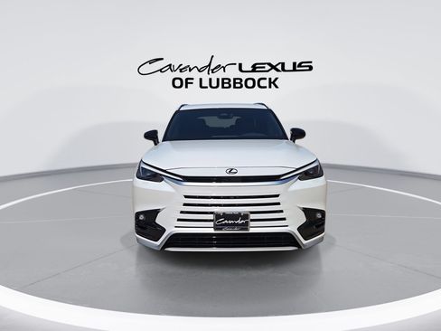 New 2026 Lexus TX 500h AWD image 3