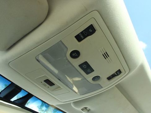 Used 2013 Lexus ES 350 w/ Luxury Pkg FWD image 23