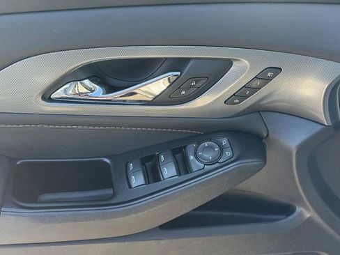 Used 2020 Chevrolet Traverse Premier w/ Redline Edition image 16