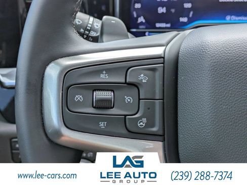 Used 2025 Chevrolet Silverado 1500 LTZ AWD/4WD image 21