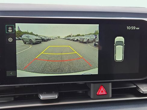 New 2026 Kia Carnival EX image 29