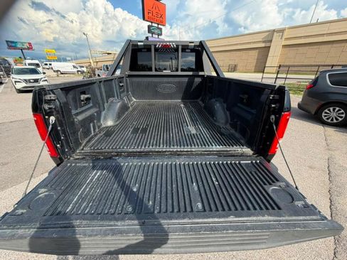 Used 2017 Ford F150 XLT w/ Equipment Group 302A Luxury AWD/4WD image 7