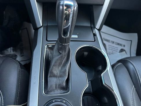 Used 2015 Ford Explorer Sport image 33