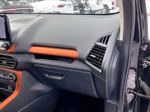 Used 2021 Ford EcoSport SE w/ SE Convenience Package image 14