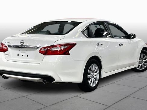 Used 2017 Nissan Altima 2.5 S image 12