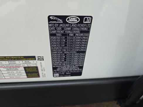 New 2026 Land Rover Range Rover Long Wheelbase SE image 22