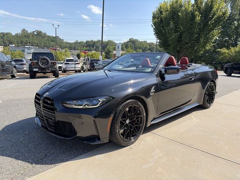 Used 2022 BMW M4 xDrive Competition w/ M Driver's Package AWD/4WD image 4