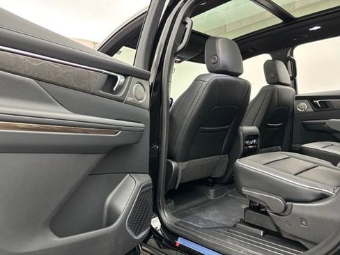 New 2026 Buick Enclave Avenir w/ Super Cruise Package image 45