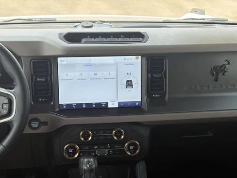 Used 2024 Ford Bronco Wildtrak AWD/4WD image 22