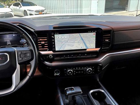 Used 2022 GMC Sierra 1500 SLT w/ SLT Convenience Package RWD image 7