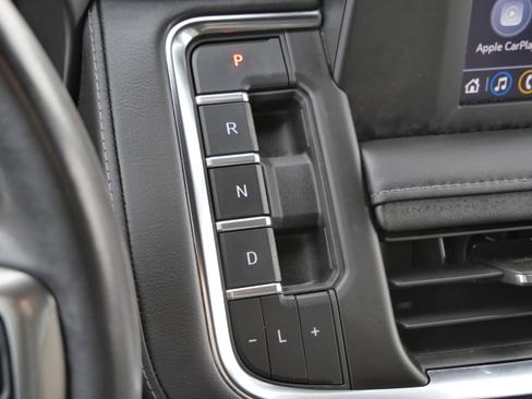 Used 2023 Chevrolet Tahoe LS image 25