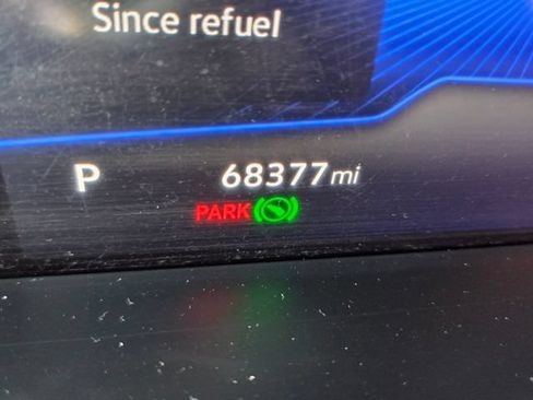 Used 2022 Volkswagen Tiguan S FWD image 28