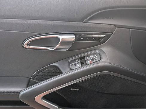Used 2016 Porsche 911 Carrera Black Edition image 23