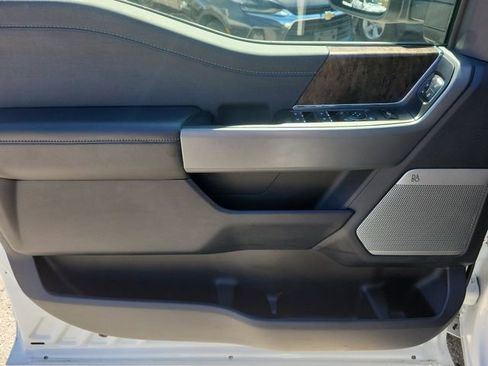 Used 2024 Ford F250 Lariat w/ Snow Plow Prep Package image 15