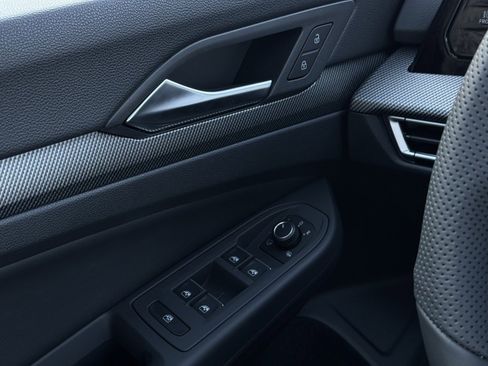 New 2025 Volkswagen GTI SE image 30