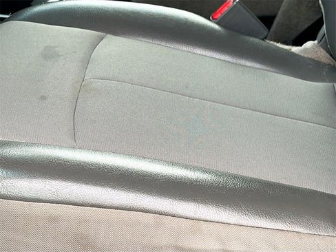 Used 2021 Nissan NV 2500 SV image 19