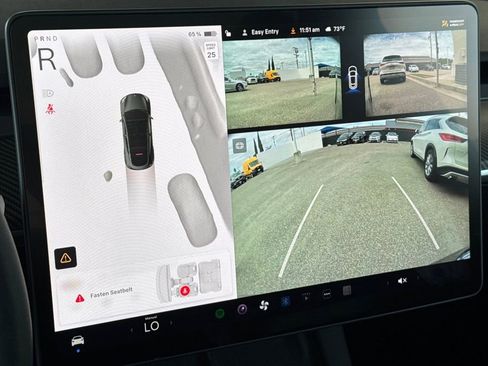 Used 2025 Tesla Model Y Performance image 18