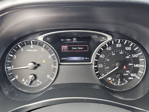 Used 2019 Nissan Pathfinder SL w/ Cargo Package image 43