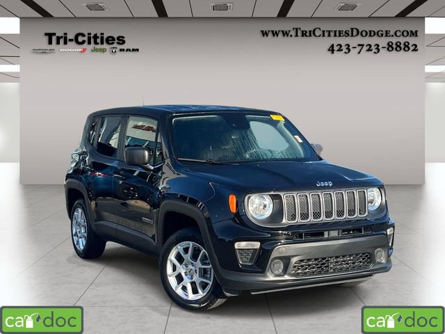 Used 2023 Jeep Renegade Latitude AWD/4WD image 1