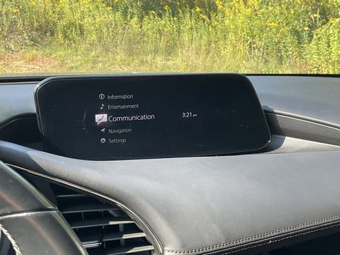 Used 2019 MAZDA MAZDA3 Sedan w/ Premium Package image 6