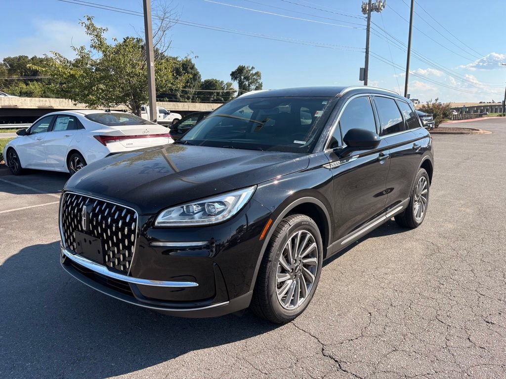 Used 2023 Lincoln Corsair Reserve AWD/4WD image 3