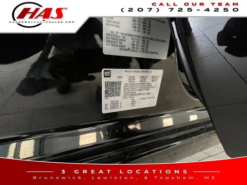 Used 2023 Chevrolet Silverado 1500 LTZ w/ LTZ Convenience Package II AWD/4WD image 17