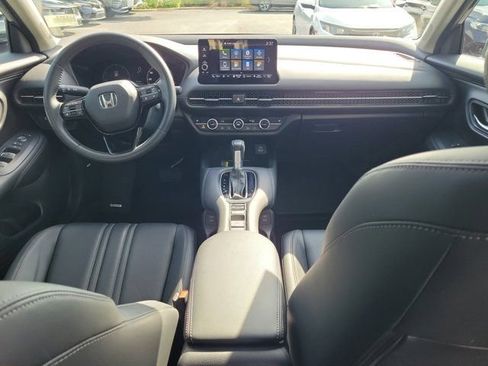 Certified 2024 Honda HR-V EX-L image 2