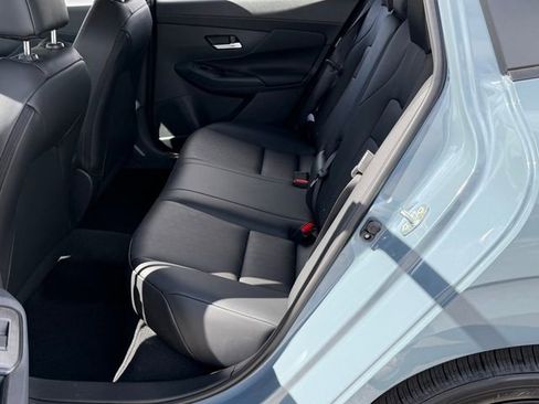 New 2026 Nissan Sentra SR FWD image 21