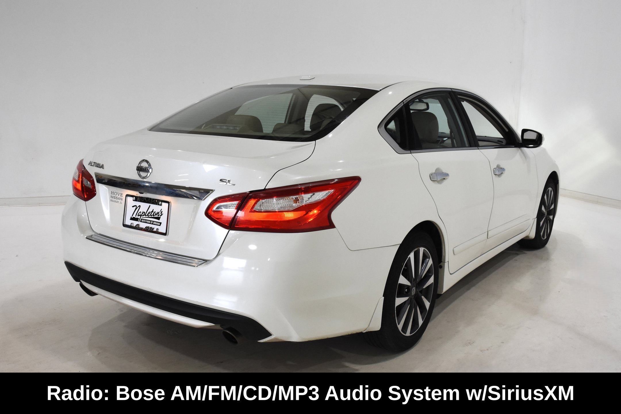 Used 2017 Nissan Altima 2.5 SL w/ 2.5 Technology Package FWD image 5