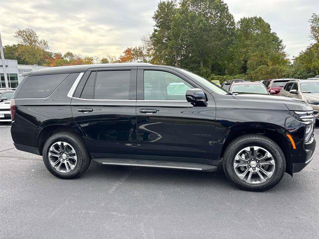 Used 2026 Chevrolet Tahoe LS w/ LPO, Dark Essentials Package AWD/4WD image 2