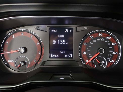 Used 2019 Volkswagen Jetta SE FWD image 39