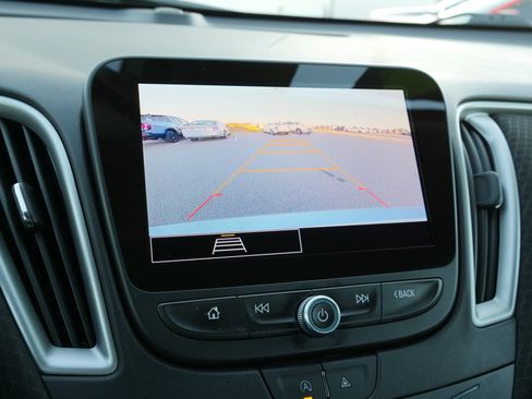 Used 2024 Chevrolet Malibu LT image 27