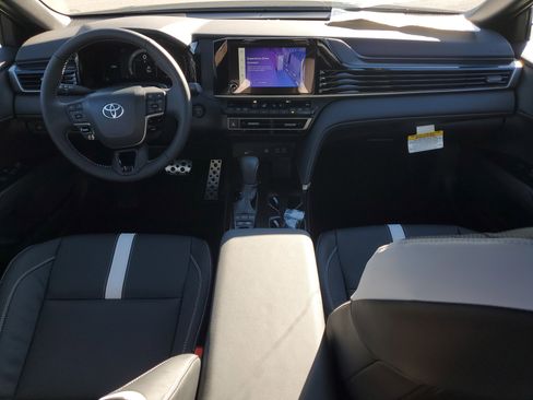 New 2026 Toyota Camry SE image 15