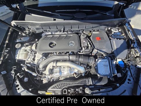 Certified 2026 Mercedes-Benz GLB 250 4MATIC image 31