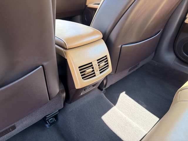 Used 2018 Lexus ES 300h FWD image 16